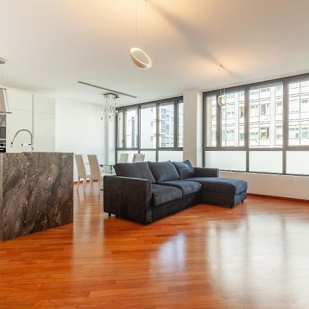 Easyhomes-Madonnina View Milaan Buitenkant foto