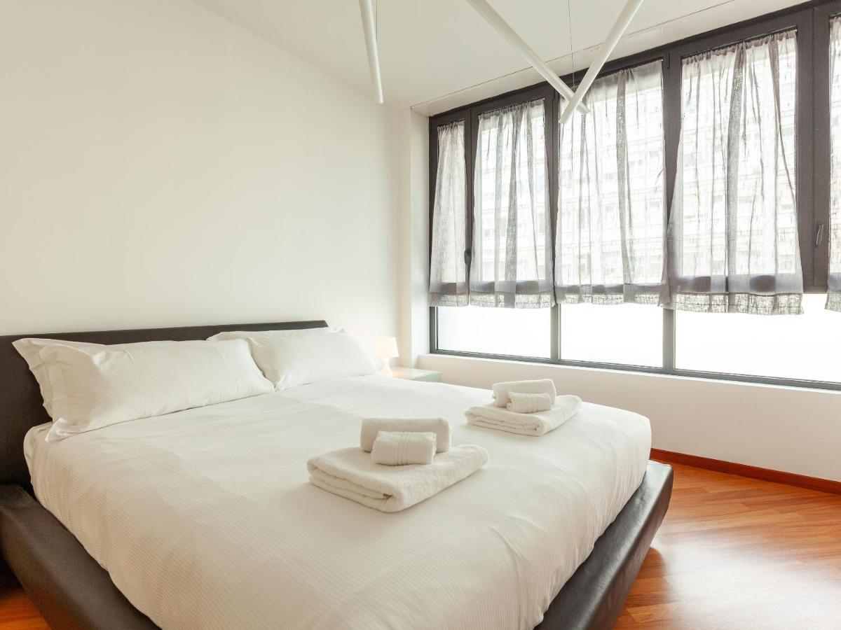 Easyhomes-Madonnina View Milaan Buitenkant foto